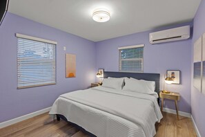 10 bedrooms, iron/ironing board, free WiFi, bed sheets