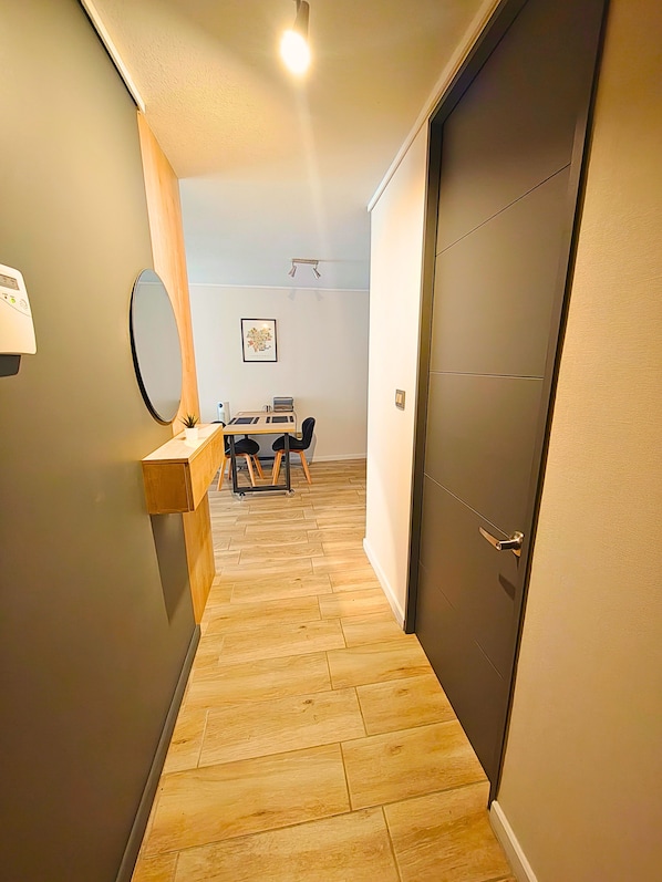 Apartment | Free WiFi, bed sheets