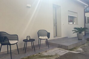 Terrace/patio - CN005 – Cesenatico, new detached house with external courtyard (Cesenatico)