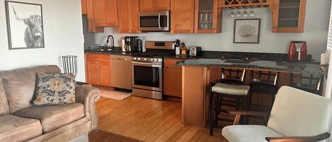 Fridge, microwave, oven, stovetop