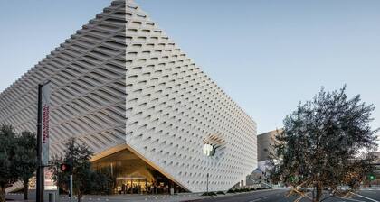 Perfect urban loft refuge in the heart of DTLA