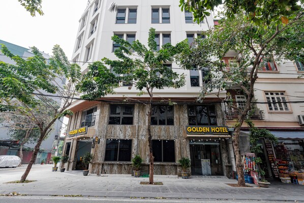 Fachada da propriedade