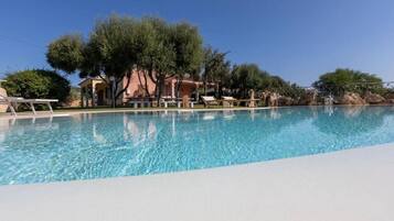Piscina externa