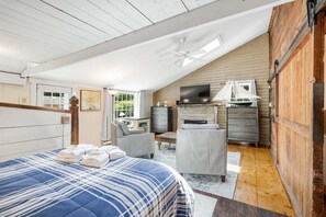 7 Schlafzimmer, Bügeleisen/Bügelbrett, kostenloses WLAN, Bettwäsche