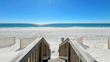 Playa en los alrededores