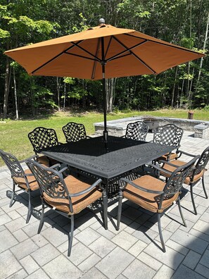 Outdoor dining - Your Wolfeboro Home Away From Home (Wolfeboro)