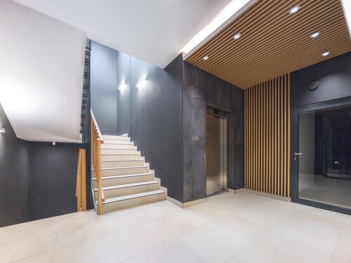 Botanical Garden Prestige Apartment