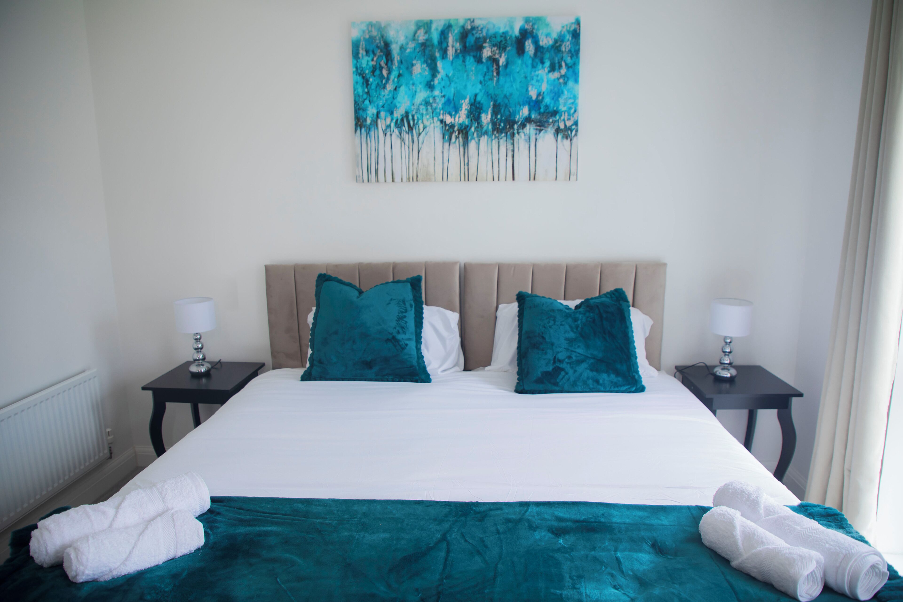 5 bedrooms, iron/ironing board, free WiFi