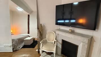 2 dormitorios, tabla de planchar con plancha, wifi y ropa de cama