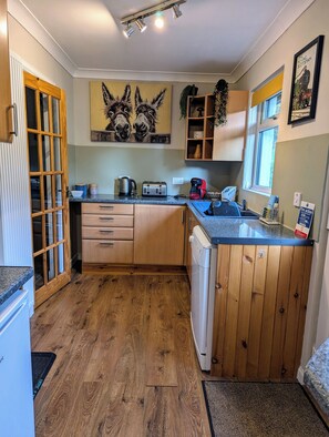 Microwave, oven, dishwasher