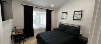 Private/Relaxing New Guest House & Fast Wi-Fi
