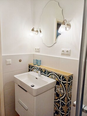 Shower, hair dryer