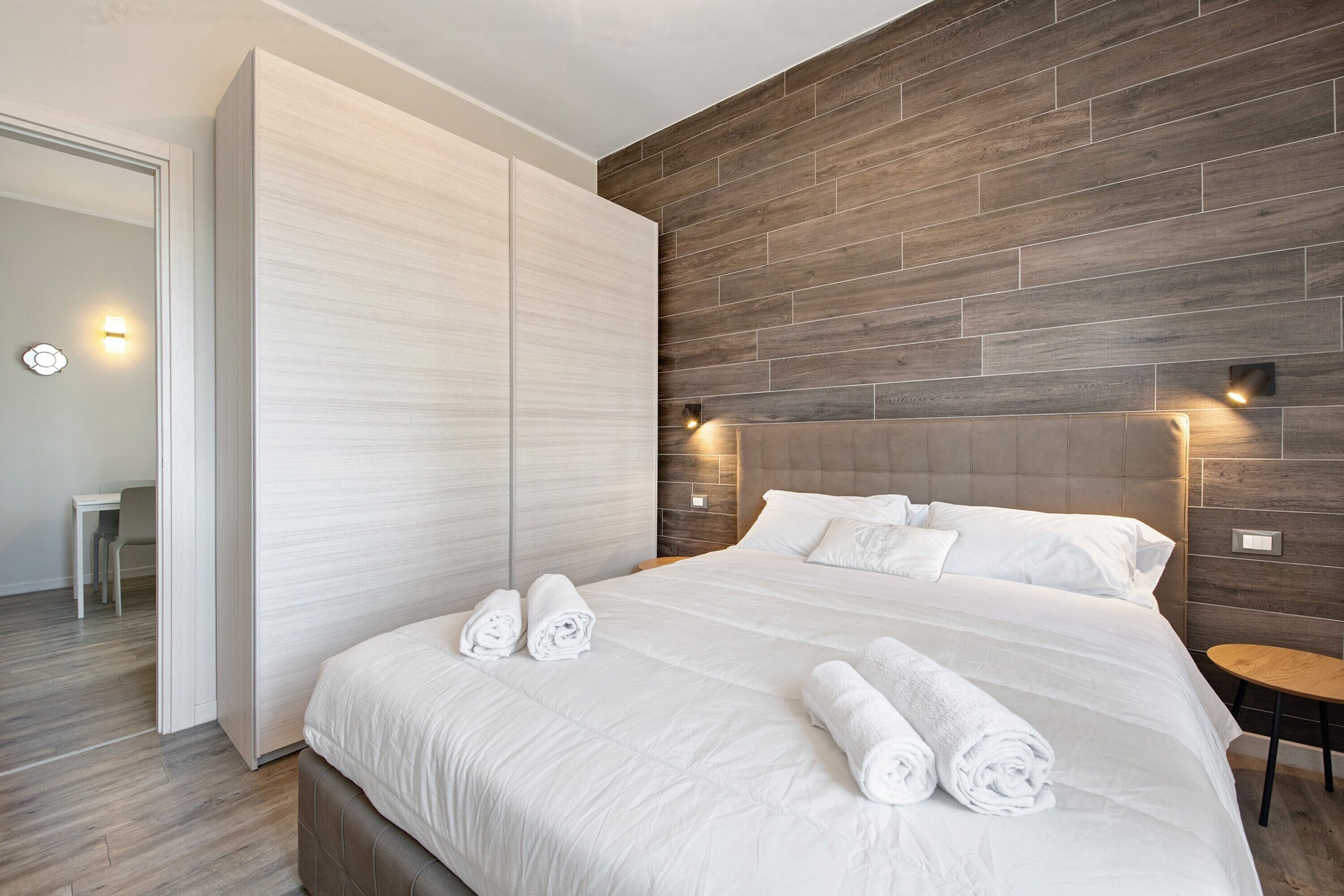 Wifi gratis y ropa de cama 