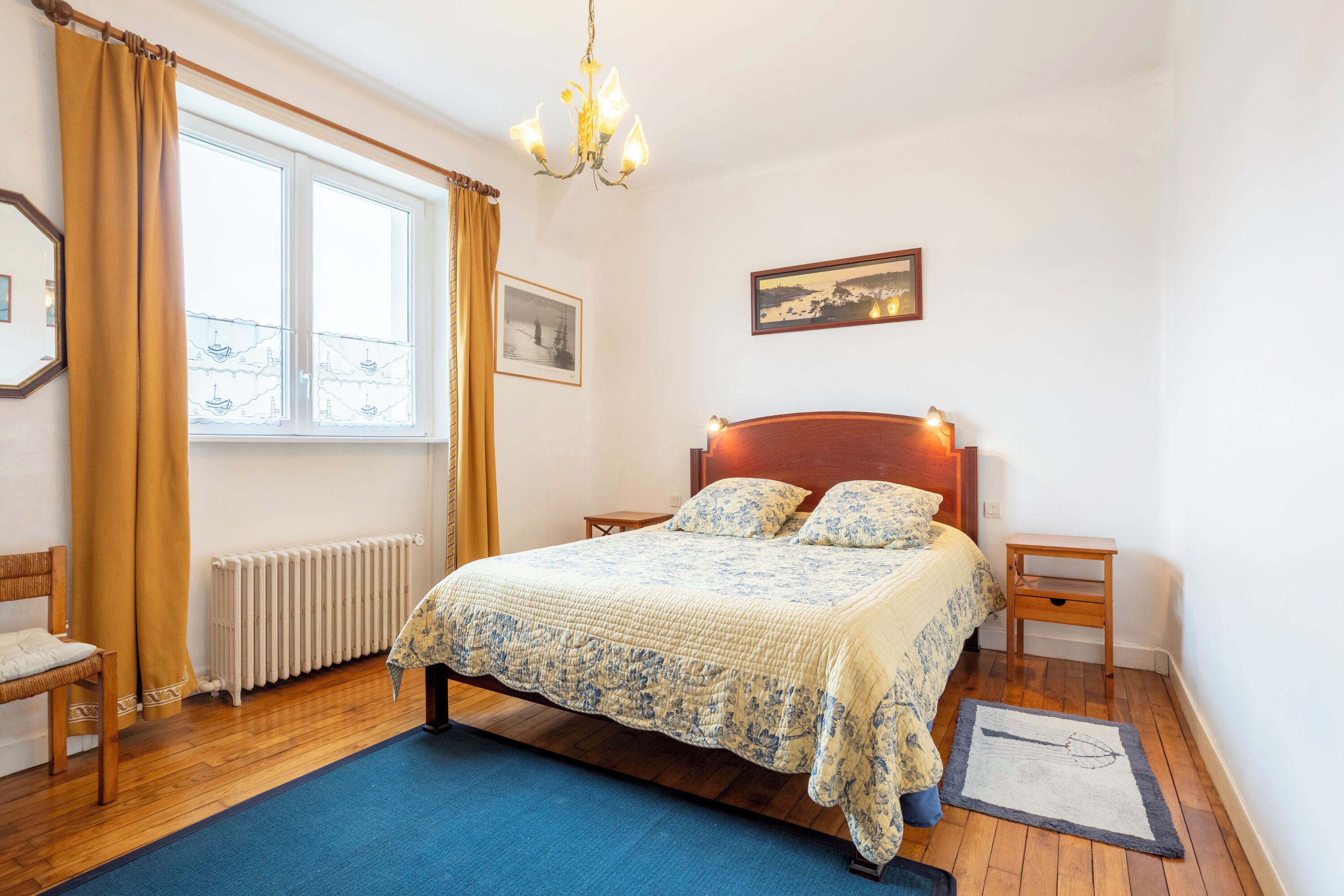 4 quartos, ferros/tábuas de passar roupa, Wi-Fi de cortesia