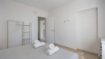 2 habitaciones, wifi gratis y ropa de cama