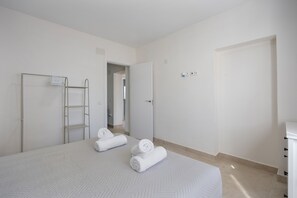 2 chambres, Wi-Fi gratuit, draps fournis