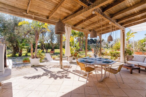 Villa 'Deliziosa  Patrizia A Otranto' with Sea View, Wi-Fi and Air Conditioning