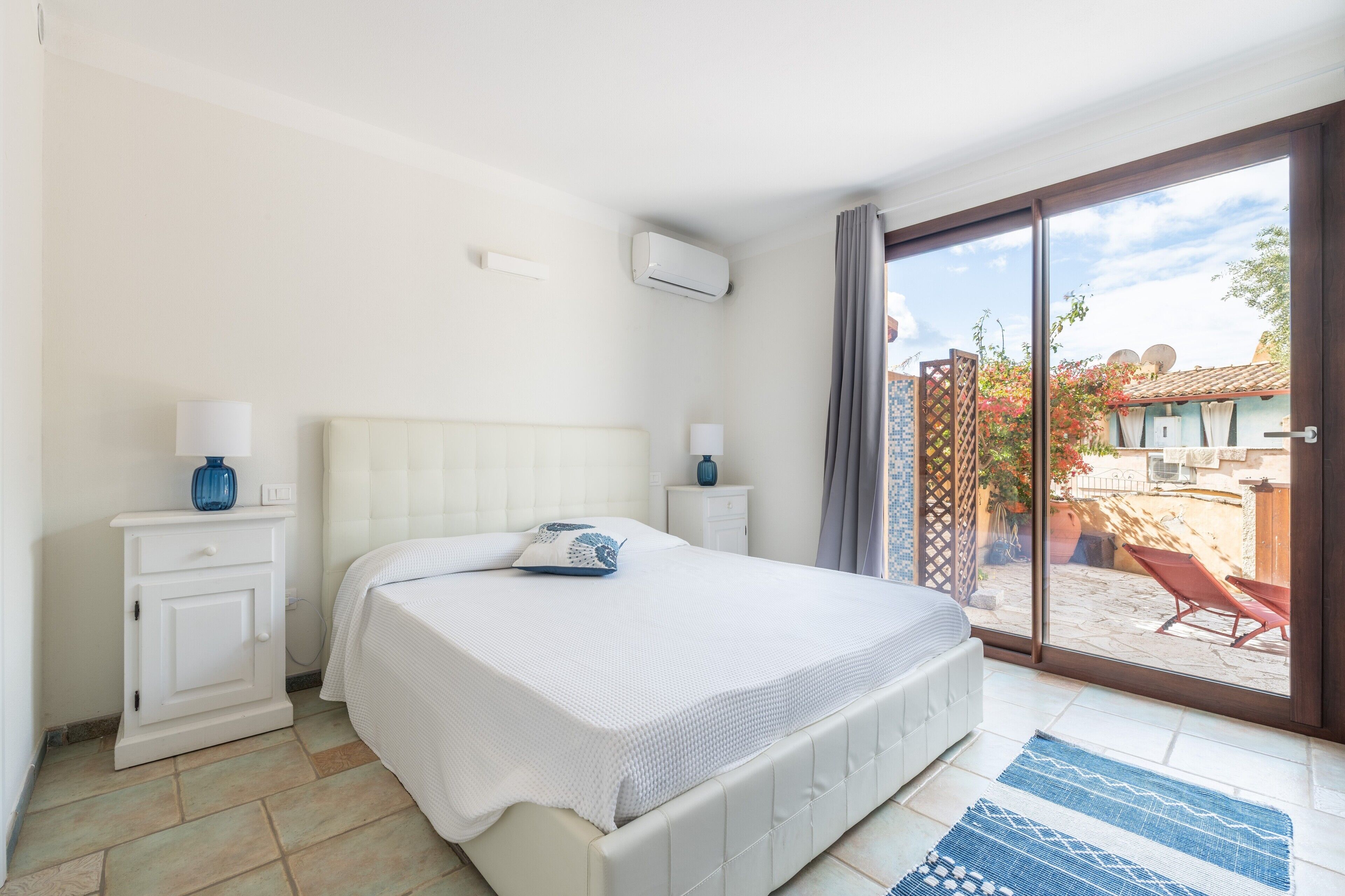 2 habitaciones, tabla de planchar con plancha y wifi gratis 