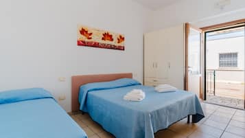 1 bedroom, free WiFi, bed sheets