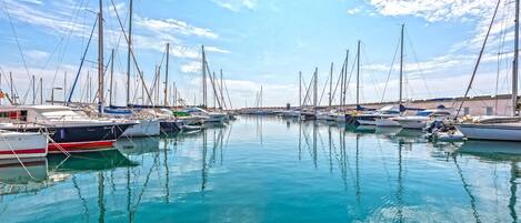 Marina/club náutico