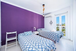 3 bedrooms, iron/ironing board, free WiFi, bed sheets - Apartment Planeta Mallorca in Puerto de Pollensa with Sea Views, Wi-Fi, and Air Conditioning (Unknown)