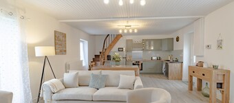 Gîte du Cerisier – Maison de Vacances Authentique au Cœur du Périgord Vert