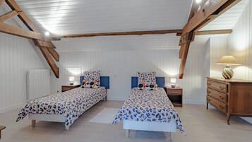 3 habitaciones, tabla de planchar con plancha y wifi gratis