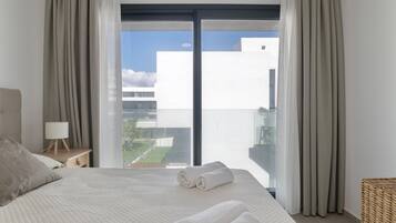3 chambres, fer et planche Ă repasser, Wi-Fi gratuit, draps fournis