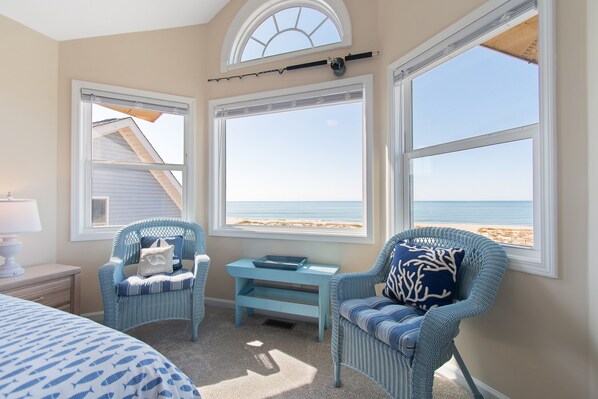 5 bedrooms, free WiFi, bed sheets