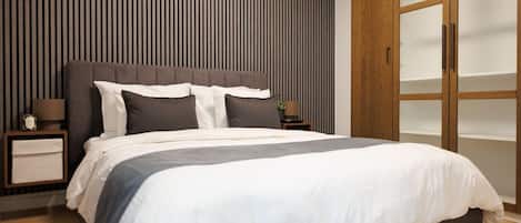 1 quarto, escrivaninha, ferros/tábuas de passar roupa, Wi-Fi de cortesia