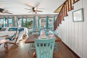 Dining - Nautical Rose: Private Pool, Hot Tub, FirePits,16+ (Panama City Beach)
