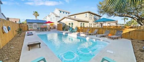 Beheizter Pool