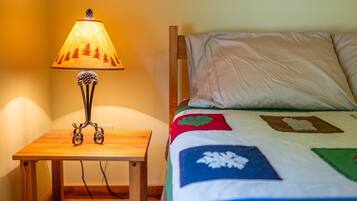 3 bedrooms, free WiFi, bed sheets