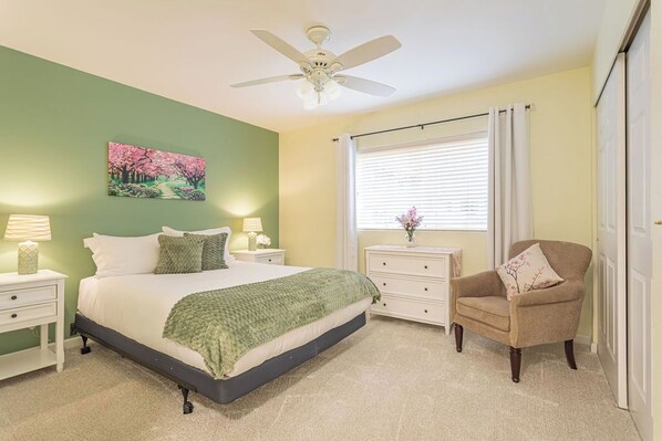 3 bedrooms, iron/ironing board, travel cot, free WiFi