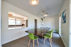 Living area - Thoona Eco Resort (Thoona)