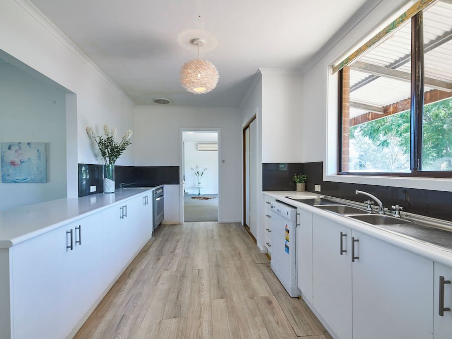 家庭獨棟房屋, 庭院, 山景 | 私人廚房 | 大型冰箱、微波爐、烤箱、爐台