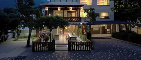 Fachada da propriedade