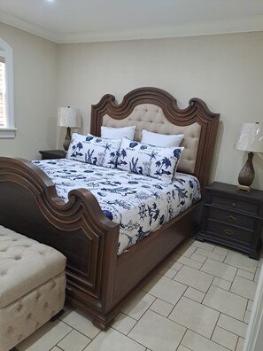 3 habitaciones, wifi gratis y ropa de cama 