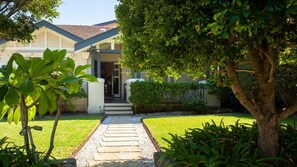 Exterior - Panoramic Paradise, Mosman IH Luxe (Mosman)