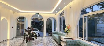 Le's Dalat Sky Hotel 