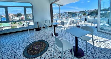 Le's Dalat Sky Hotel