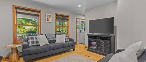 Smart-TV, Kamin