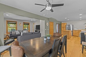 TV connectée, cheminée