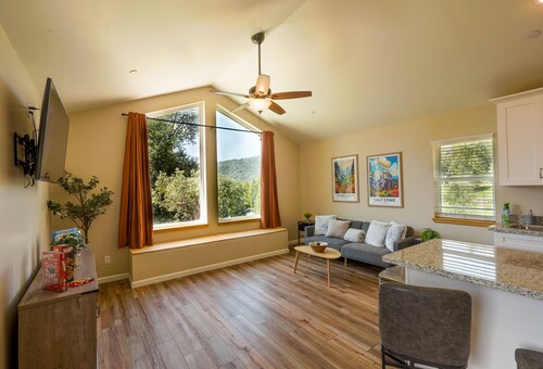 New 1 Bed Near Yosemite, Fire Pit, Washer, Dryer