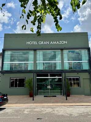 Front of property - Gran Amazon Av. Brasill (Belem)