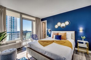 1 bedroom, iron/ironing board, free WiFi, bed sheets - Ocean View Efficiency, Newly Renovated,Jacuzzi Tub (Myrtle Beach)