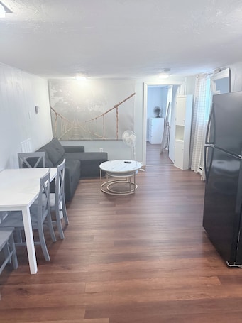 Interior. Charming garden level 1 bedroom 1 bath apartment in Brockton