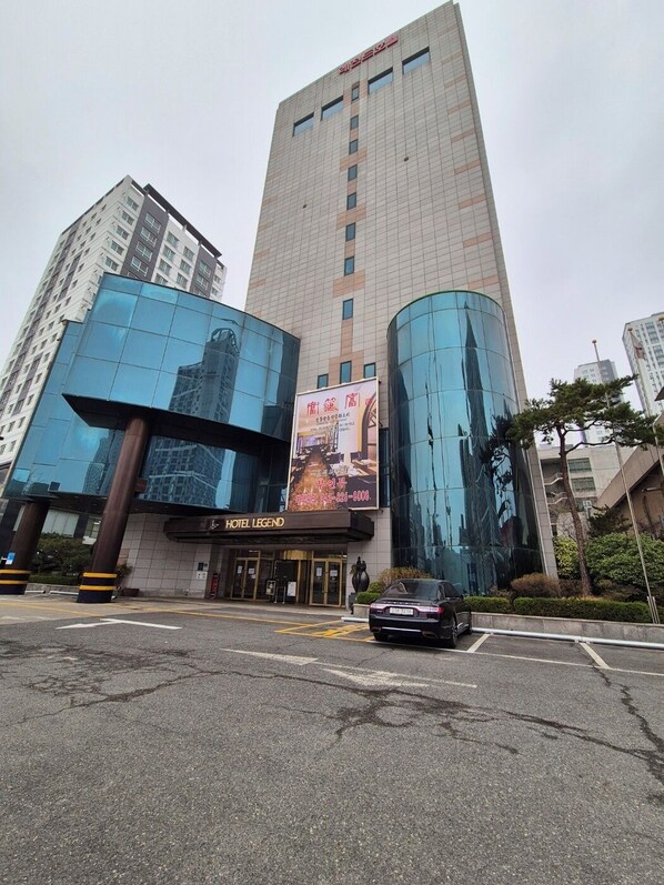 Front of property - Legend Hotel (Daejeon)