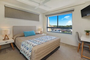 2 slaapkamers, een strijkplank/strijkijzer, gratis wifi, beddengoed