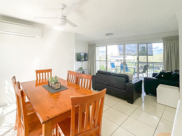 Interior - Tripcony Quays Apartment - Unit 13 (Sunshine Coast)